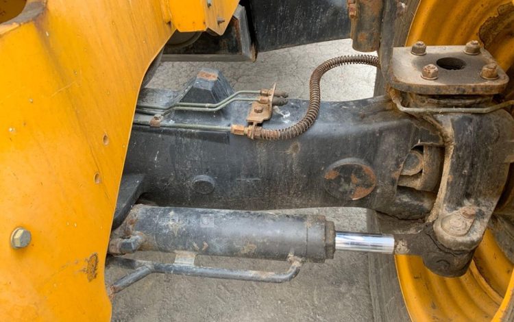 JCB 540-170  K854E005