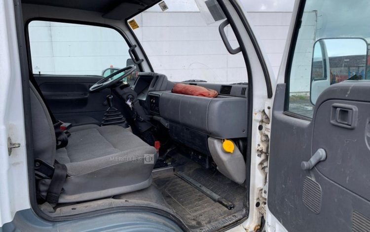 NISSAN NISSAN CABSTAR / MULTITEL 145ALU  2418