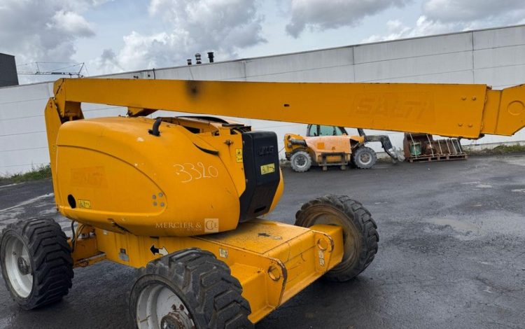 JLG 600AJ  3320