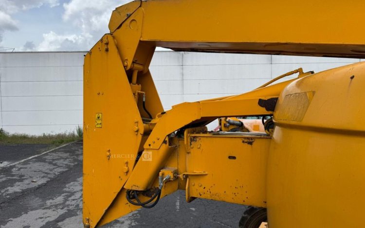 JLG 600AJ  3320