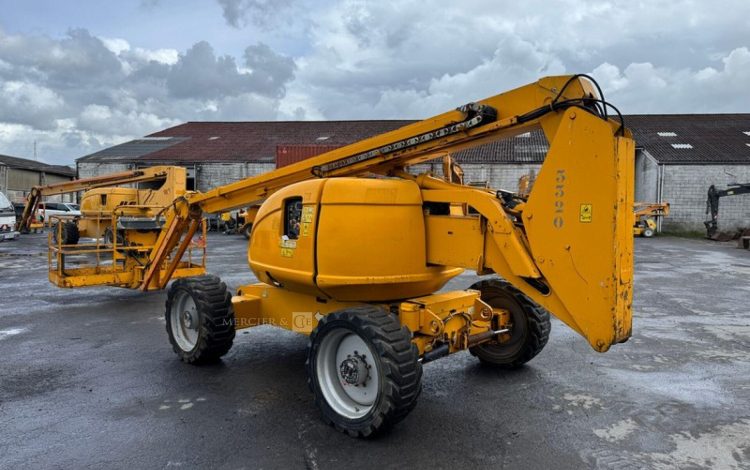 JLG 600AJ  3320