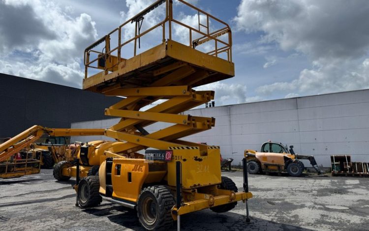 JLG 4394RT  3211
