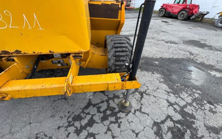 JLG 4394RT  3211