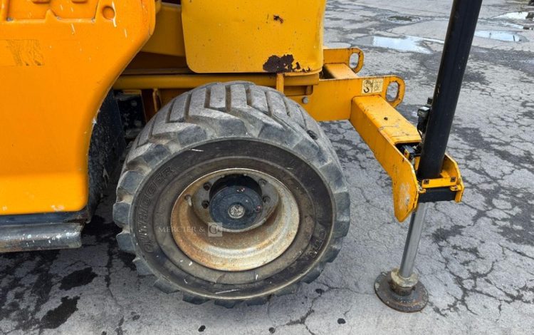 JLG 4394RT  3211