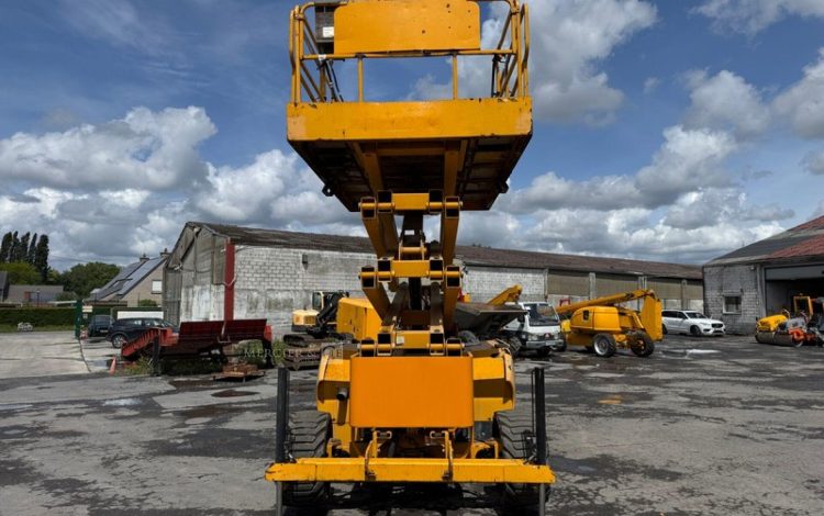 JLG 4394RT  3211