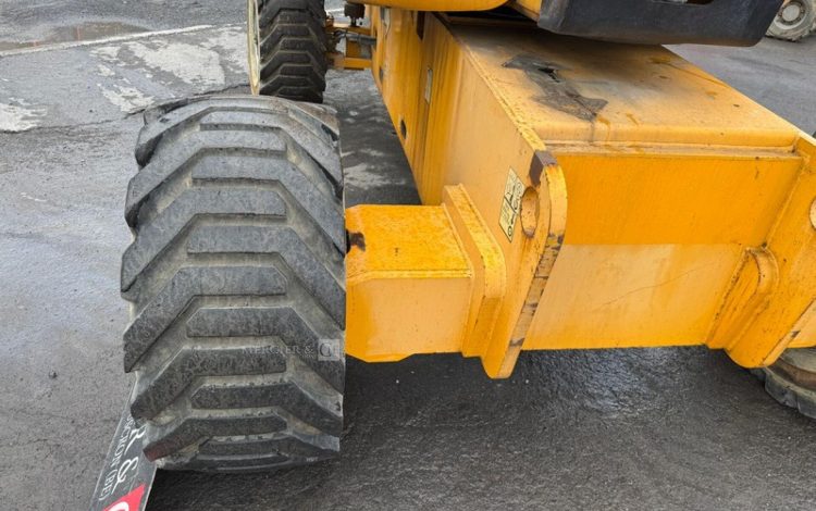 JLG 800AJ  3250