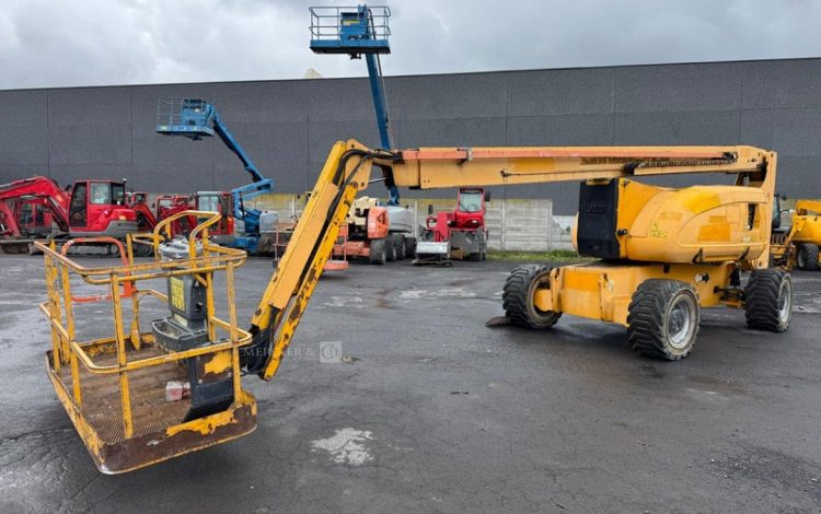JLG 800AJ  3250