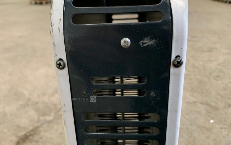 C20013077