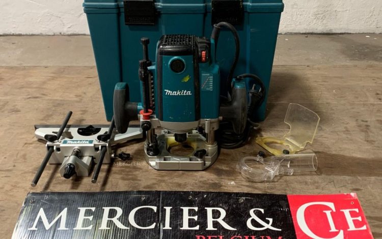 MAKITA RP2300FC  DEF010065