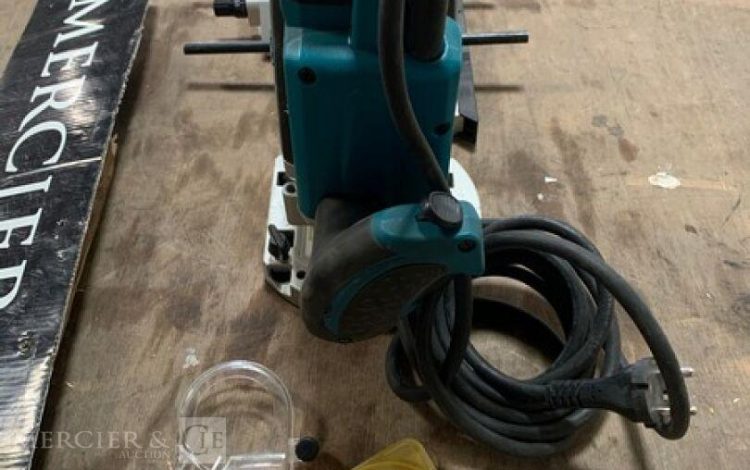MAKITA RP2300FC  DEF010065