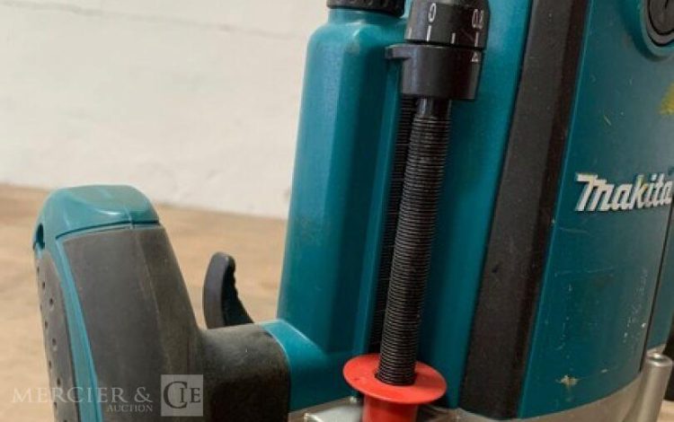 MAKITA RP2300FC  DEF010065