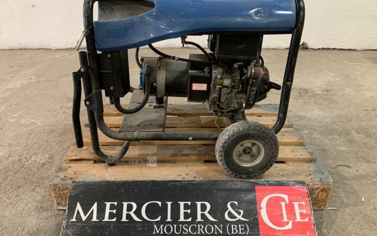 SDMO 4000E XL C  GRO747009