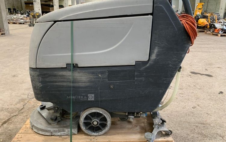 NILFISK   LAV010339