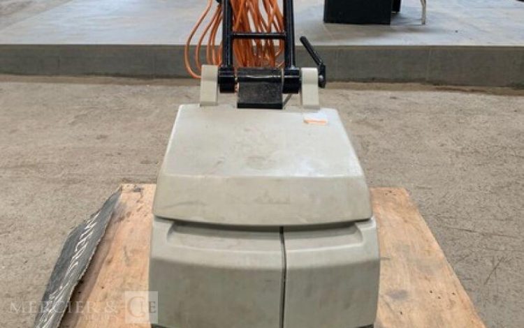 NILFISK CA340  LAV010080
