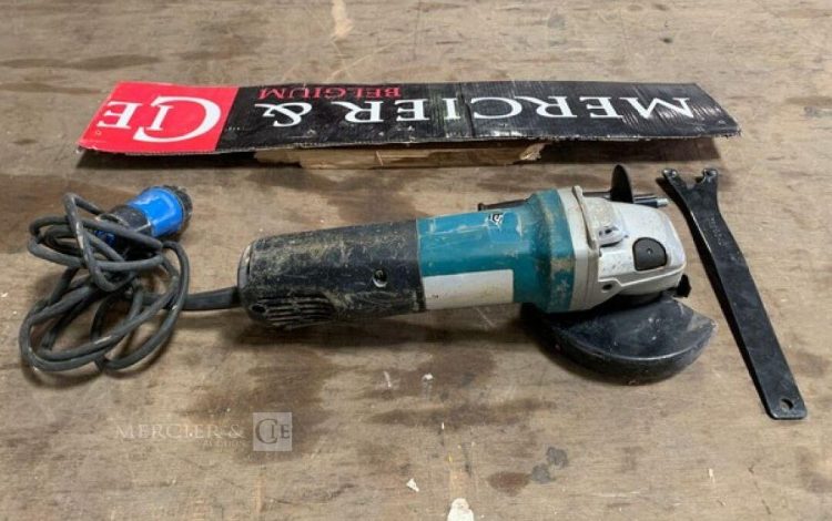 MAKITA   MEU010863