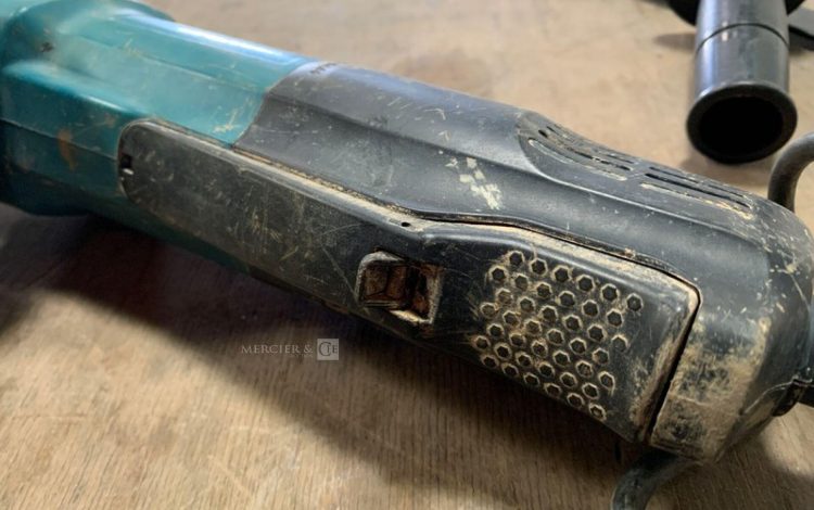 MAKITA   MEU010863