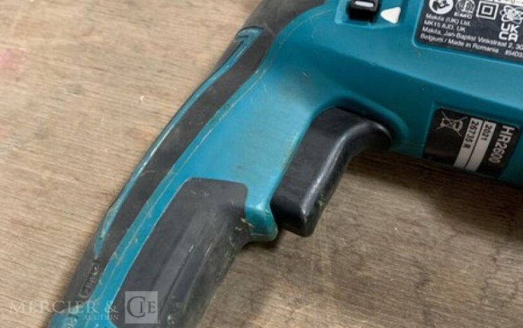 MAKITA   PER010041