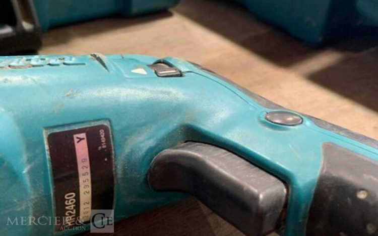 MAKITA   PER010041