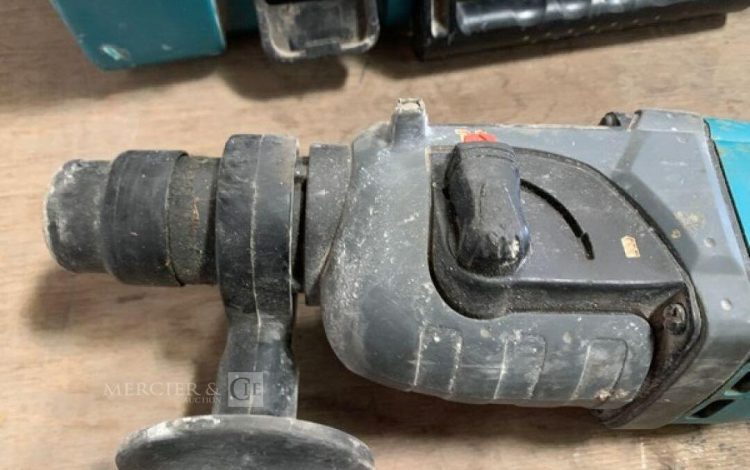 MAKITA   PER010041