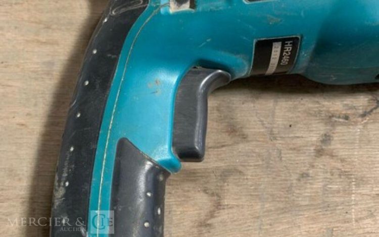 MAKITA   PER010041