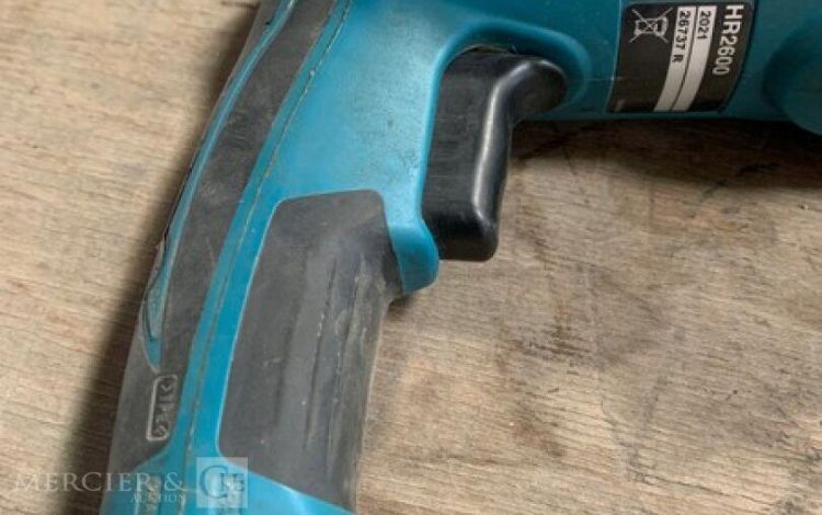 MAKITA   PER010041