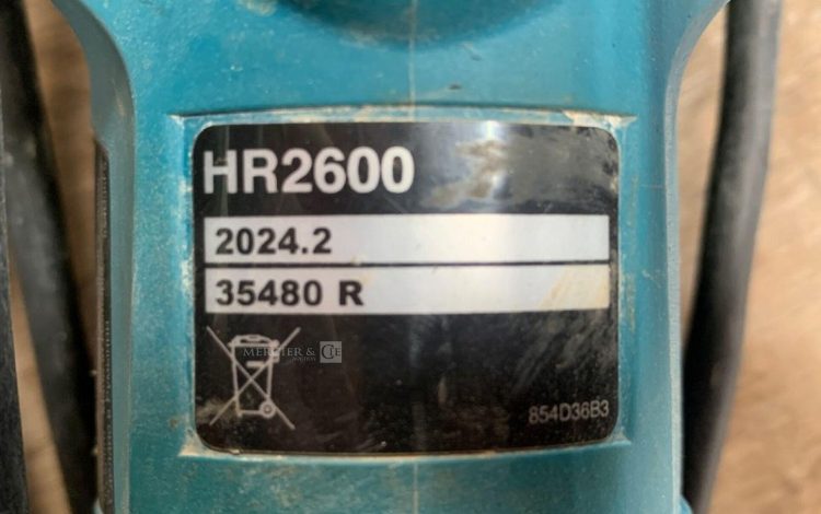 MAKITA   PER010041