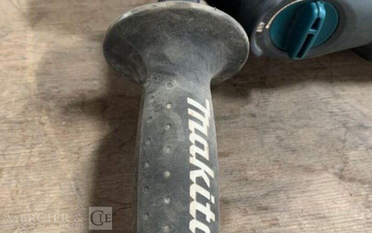 MAKITA   PER010041