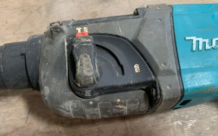 MAKITA   PER010041