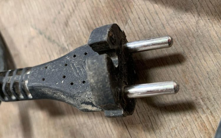 MAKITA   PER010041