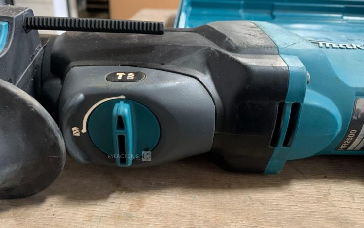 MAKITA   PER010041