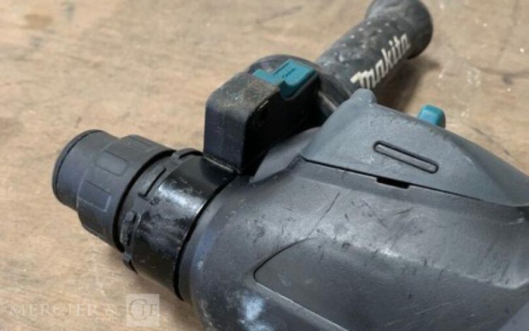 MAKITA   PER010041