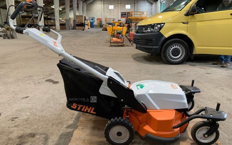 STIHL RMA 765.0V  TON010044