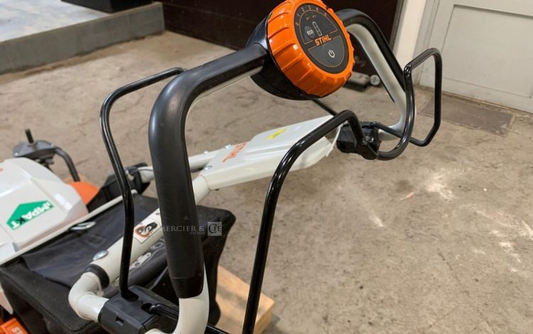 STIHL RMA 765.0V  TON010044
