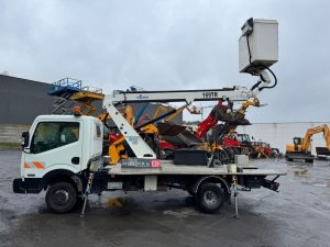 NISSAN CABSTAR NT400  VL299