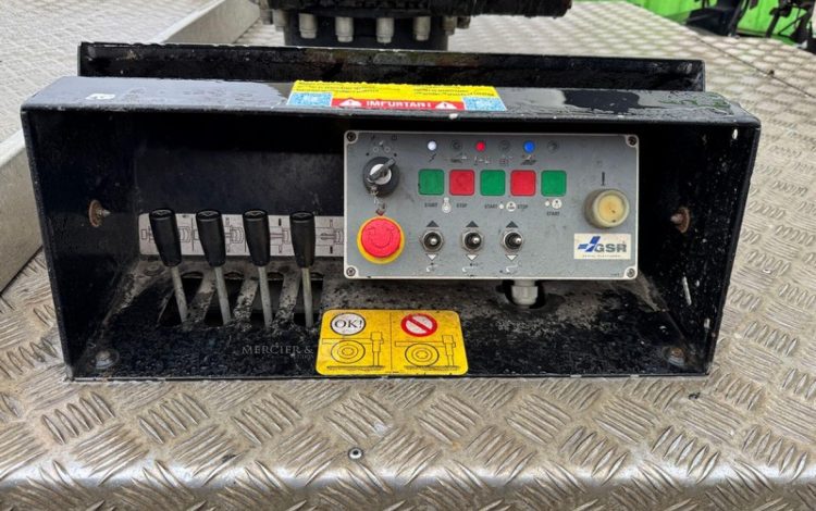 NISSAN CABSTAR NT400  VL299