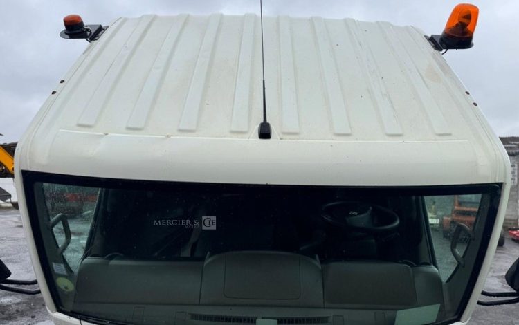 NISSAN CABSTAR NT400  VL299