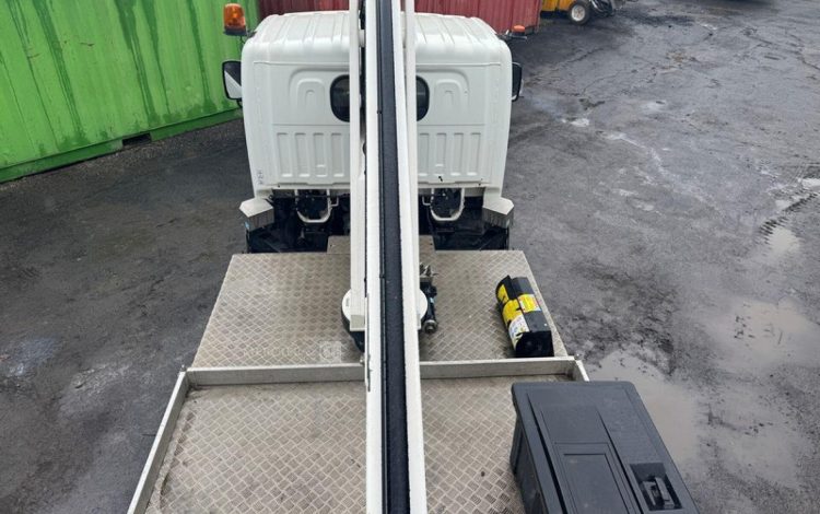 NISSAN CABSTAR NT400  VL299