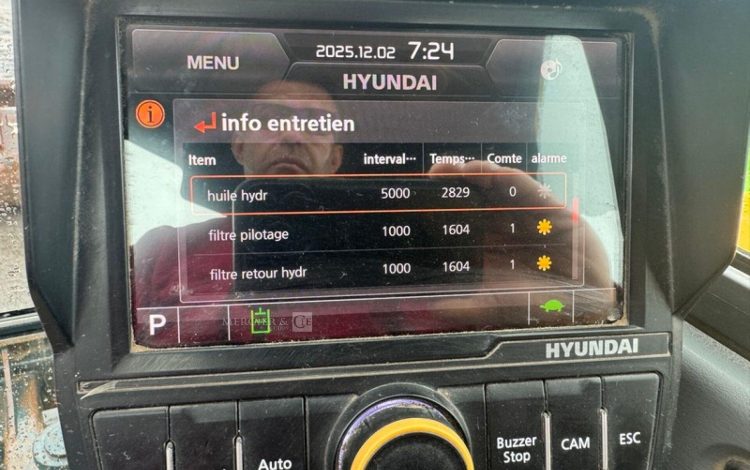 HYUNDAI ROBEX80CR-9A  MP655