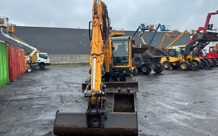 HYUNDAI ROBEX80CR-9A  MP655