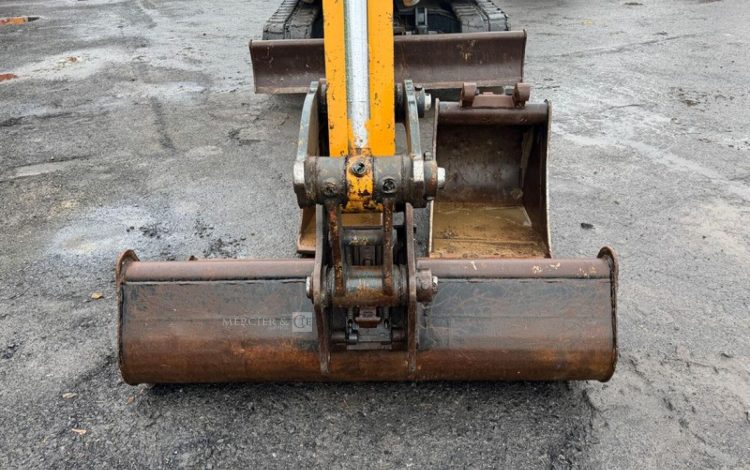 HYUNDAI ROBEX80CR-9A  MP655
