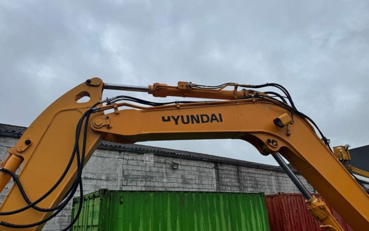 HYUNDAI ROBEX80CR-9A  MP655