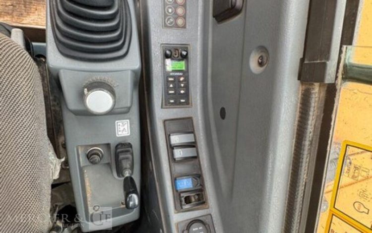 HYUNDAI ROBEX80CR-9A  MP655