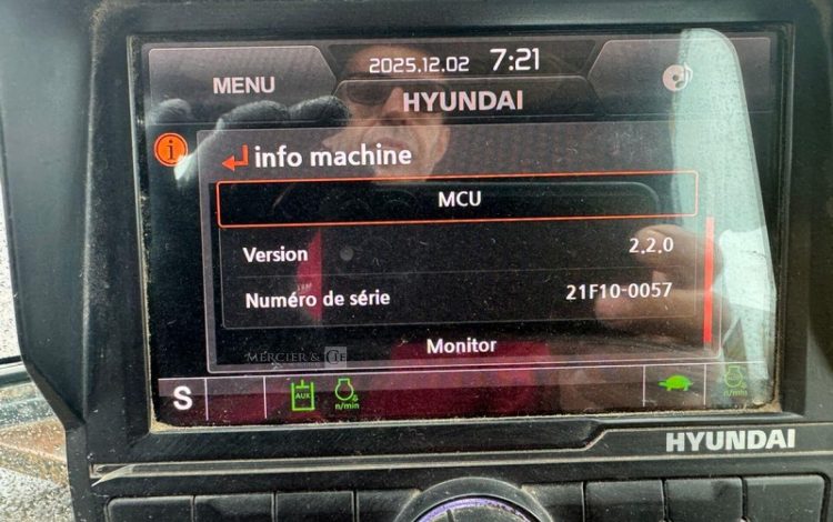 HYUNDAI ROBEX80CR-9A  MP655