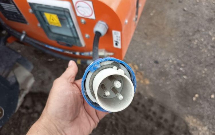 JLG NACELLE ARAIGNEE X26JP A CHENILLES  – 25,6 M – DIESEL – 417 HEURES  – ANNEE 2023  3654