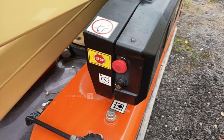 JLG NACELLE ARAIGNEE X26JP A CHENILLES  – 25,6 M – DIESEL – 417 HEURES  – ANNEE 2023  3654