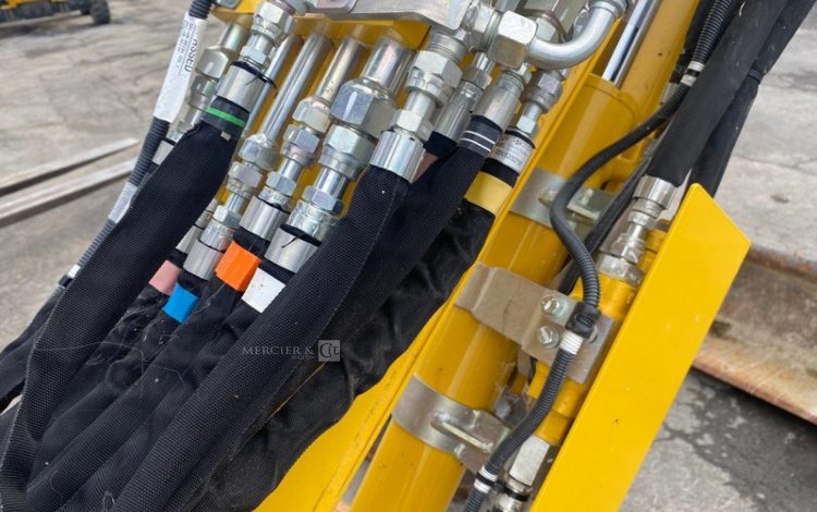 KOMATSU MINI PELLE PC24MR-5 SUR CHENILLES – 2,5 TONNES – DIESEL – 202 HEURES -ANNEE 2024  20574
