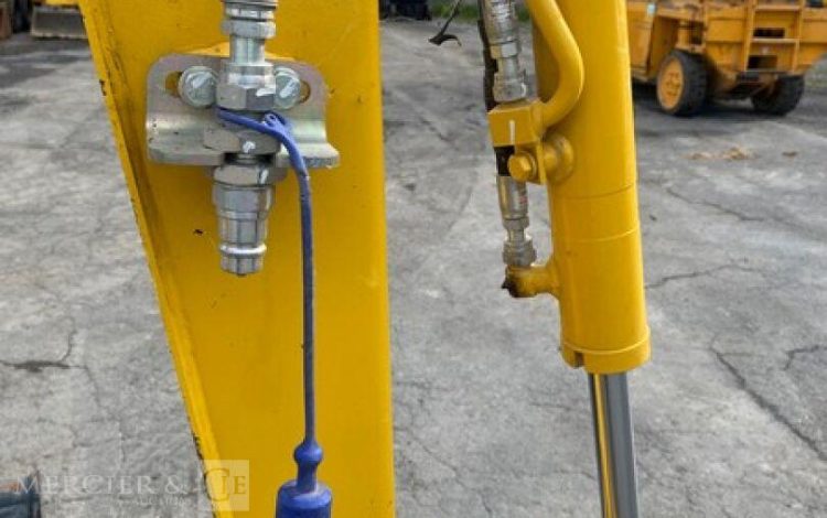 KOMATSU MINI PELLE PC24MR-5 SUR CHENILLES – 2,5 TONNES – DIESEL – 202 HEURES -ANNEE 2024  20574