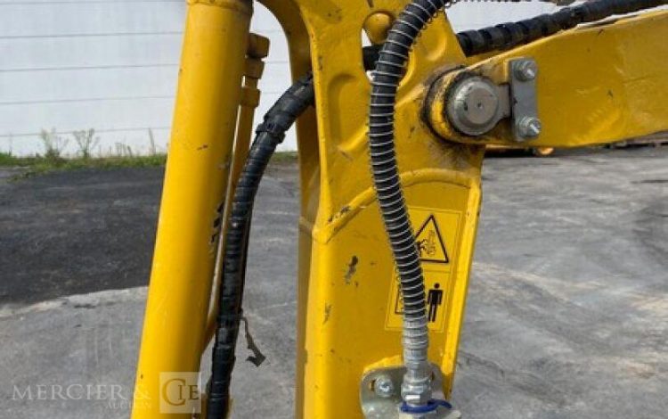 KOMATSU MINI PELLE PC24MR-5 SUR CHENILLES – 2,5 TONNES – DIESEL – 202 HEURES -ANNEE 2024  20574