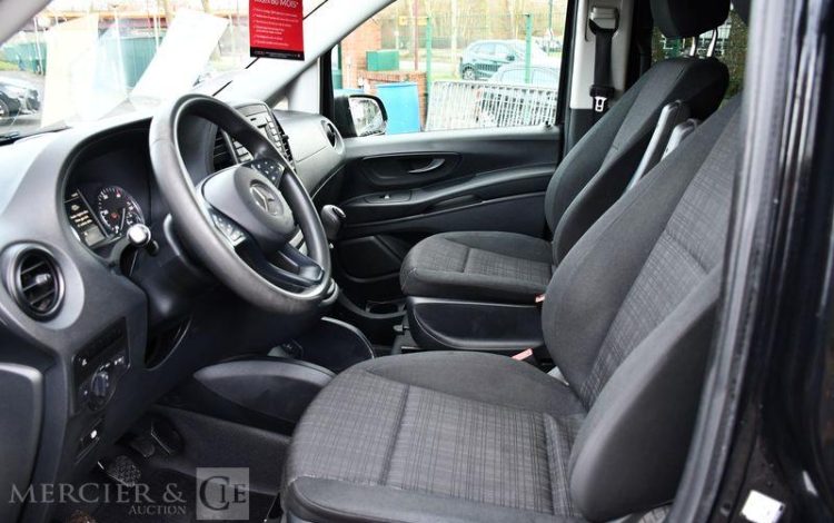 MERCEDES  NOIR 1NGA123