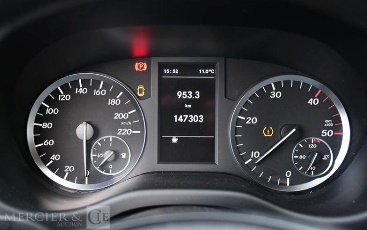 MERCEDES  NOIR 1NGA123